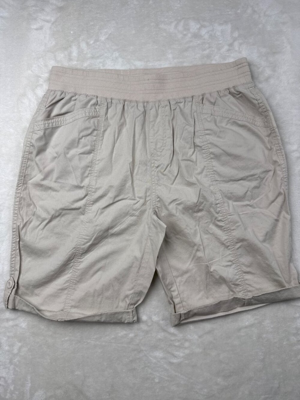 Briggs Womens Beige Elastic Waist Shorts M Casual Lightweight